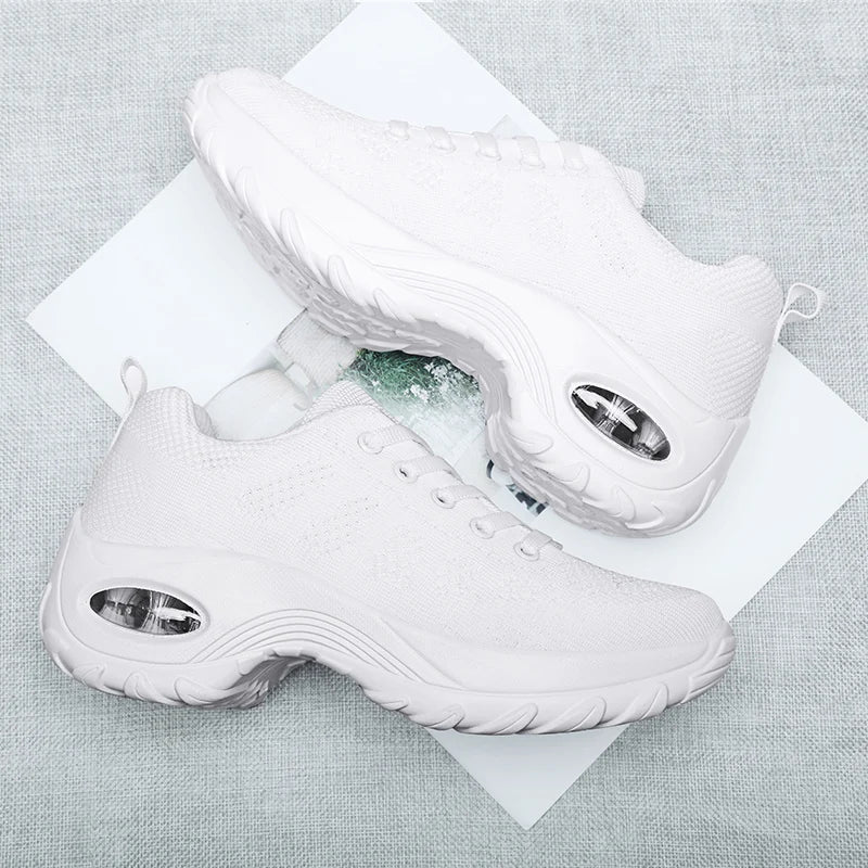 2025 Women's Fashion New Product: Sports Walking Shoes Breathable and Lightweight Casual Walking Platform Shoes