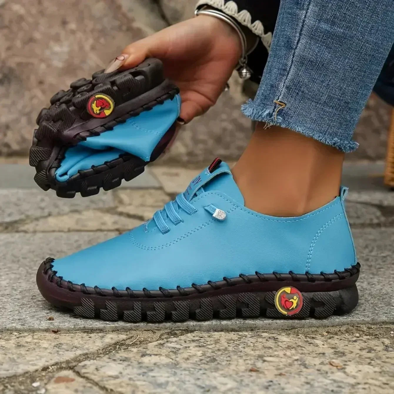 Women Sneakers 2025 New Designer Shoes Loafers Soft-soled Roman Breathable Outdoor Women Retro Big Size Single Shoes for Women